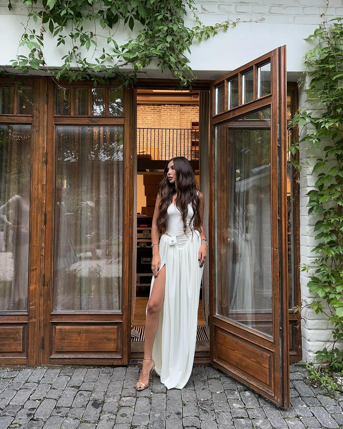 SOERA Sienna High Slit Maxi Dress - Dress - White L