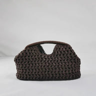 Celeste clutch i flettet halm med skjell