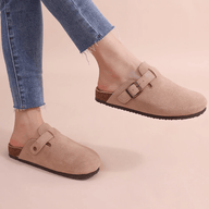 Minerva slip-in-sandaler med justerbar spenne