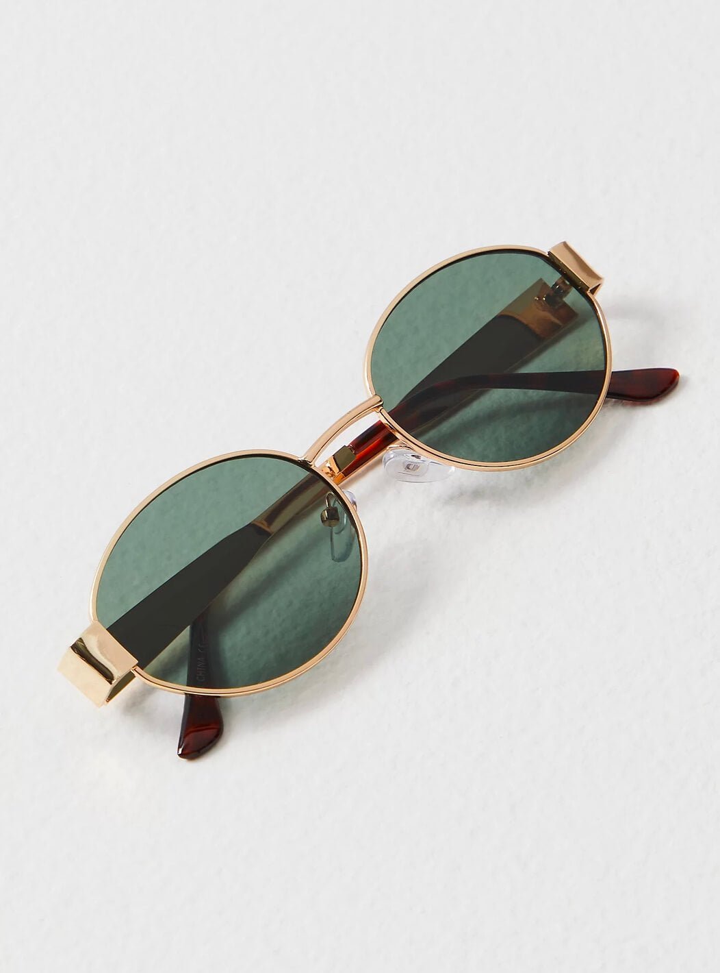 SOERA Cilia Sunglasses - Sunglasses - DHOD2-RE325016 Black frame dark lenses