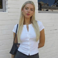 Linnea Slim Fit T-skjorte med rund hals
